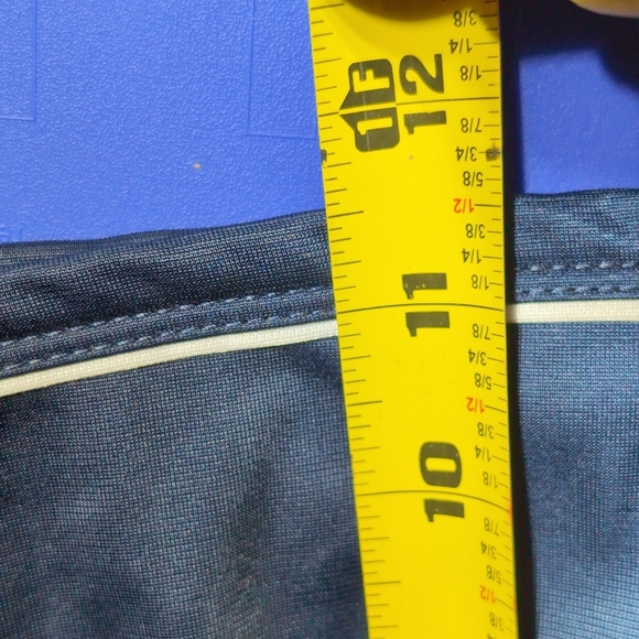 Vintage 1980s Ellesse Women's Blue Shorts 11.5 In - Picture 5 of 7